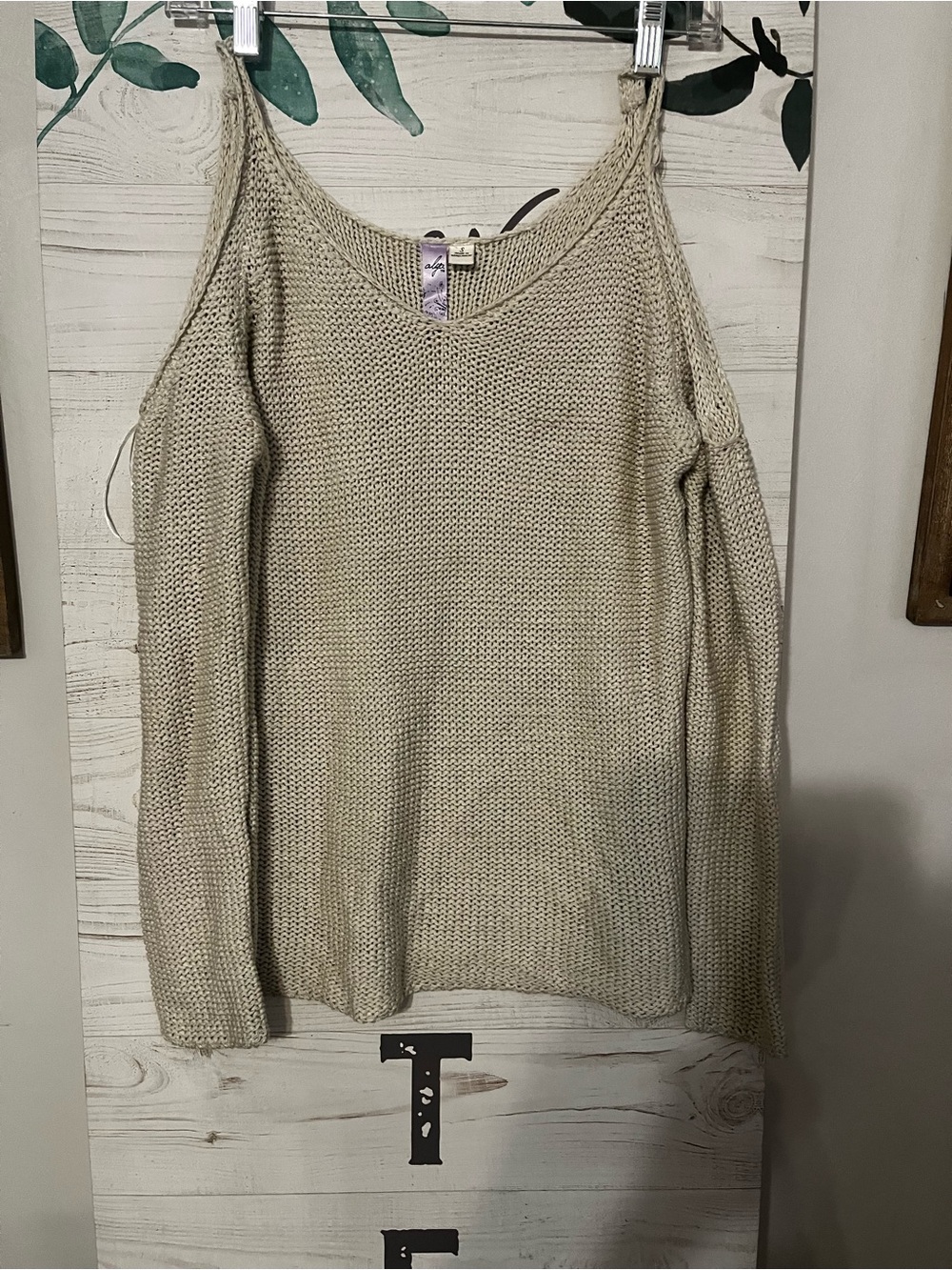 Women’s Cream Cold-Shoulder Knit Sweater
